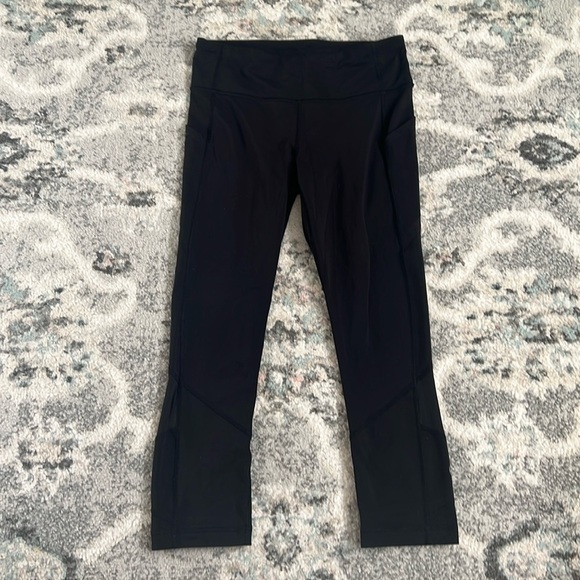 Lululemon Fast and Free Crops - Picture 1 of 14